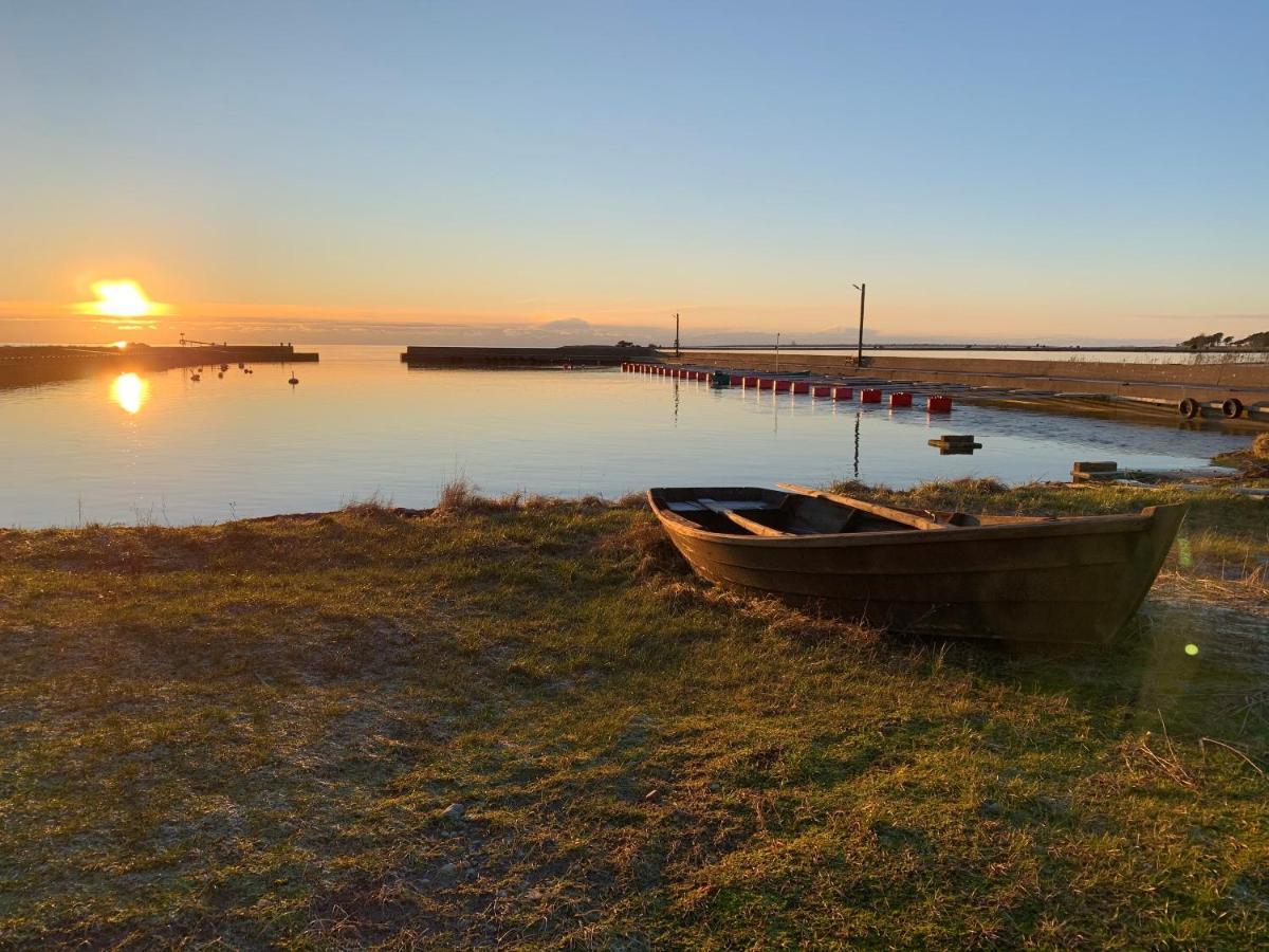 Ljungs Fem Rum Västergarn Esterno foto