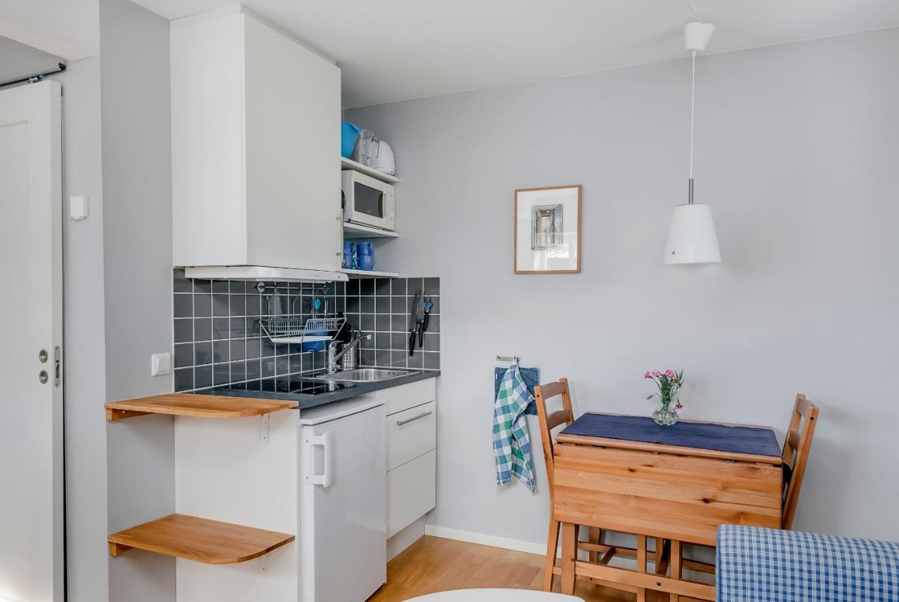 Ljungs Fem Rum Västergarn Esterno foto