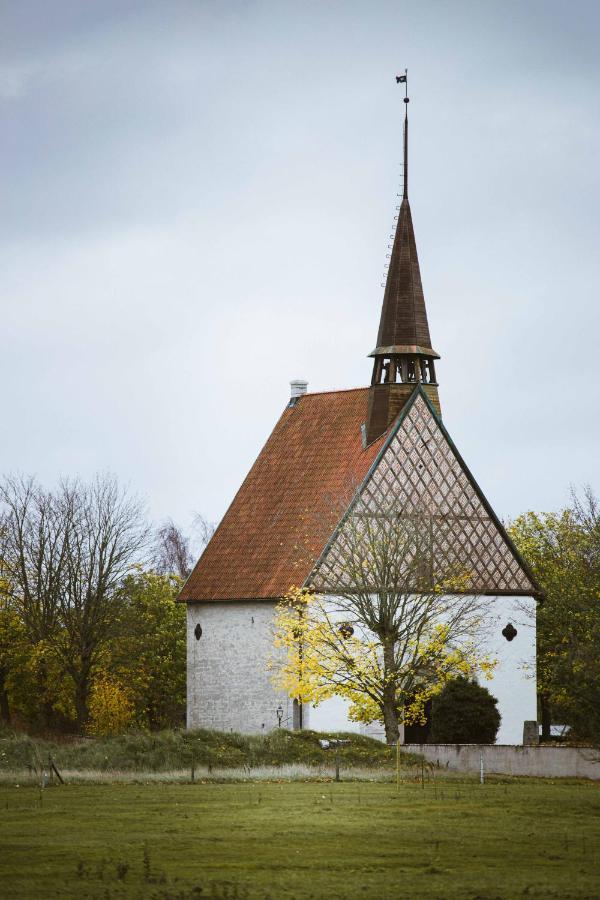Ljungs Fem Rum Västergarn Esterno foto