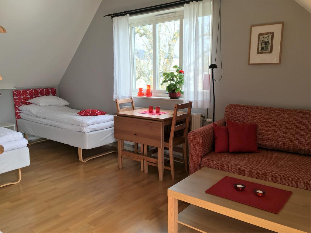 Ljungs Fem Rum Västergarn Esterno foto