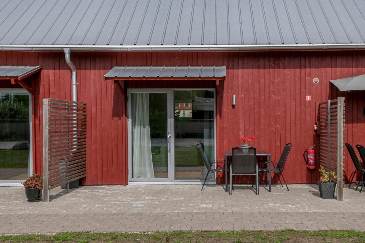 Ljungs Fem Rum Västergarn Esterno foto